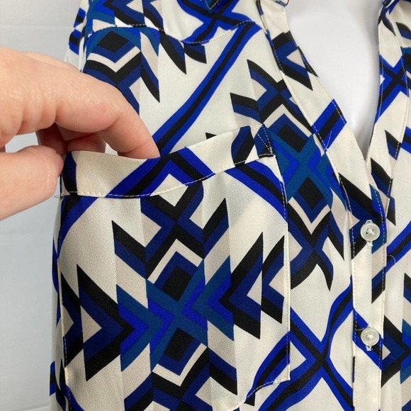 Express Shirt Womens Sz L Ivory Black Blue Patterned Pocket Button Up Blouse - Picture 5 of 11
